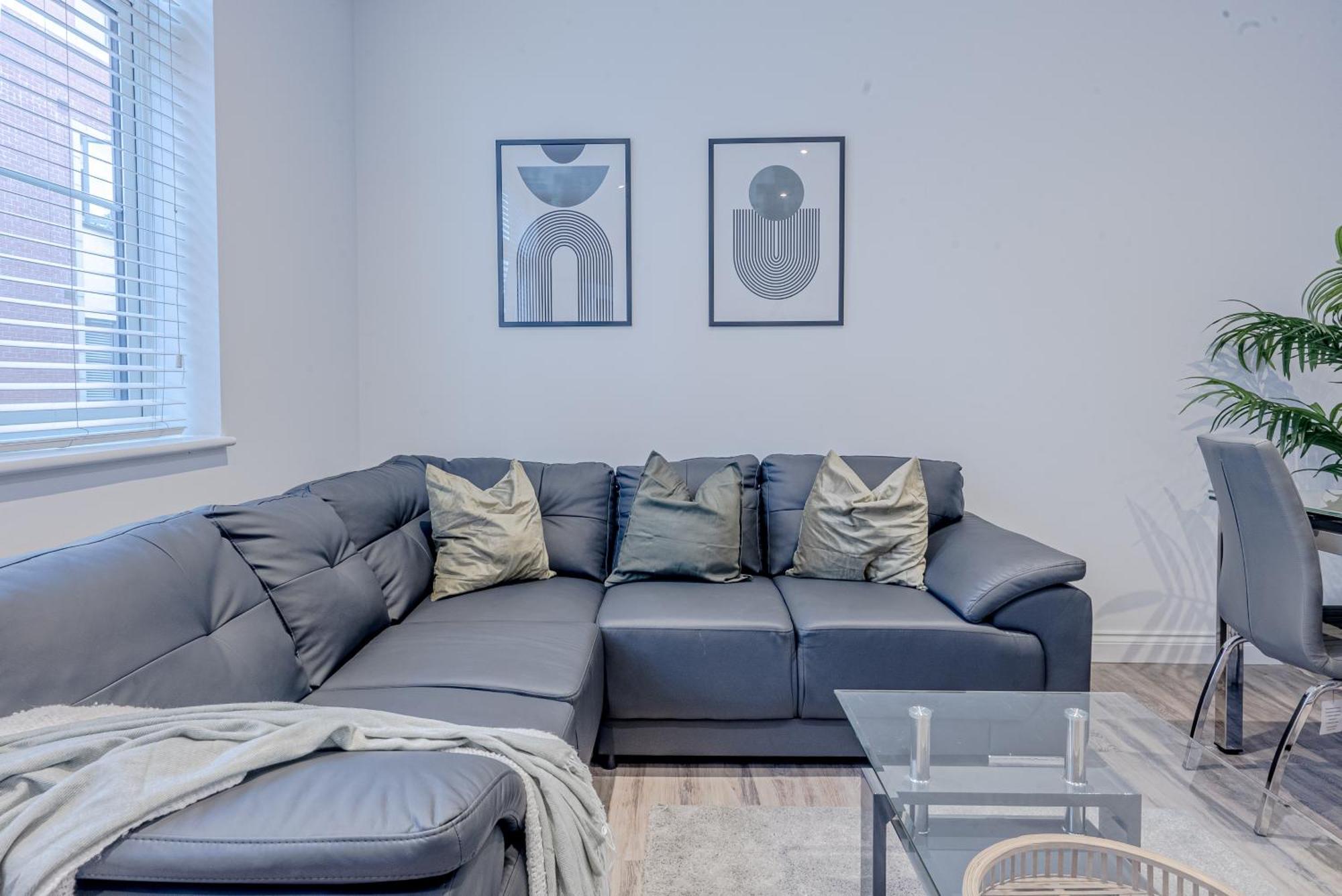 Stunning Three Bedroom Townhouse In The Jewellery Quarter, Birmingham City Centre Sleeps 5- Free Parking Exterior foto